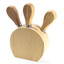 Quiz Set of Utensils  Wood front