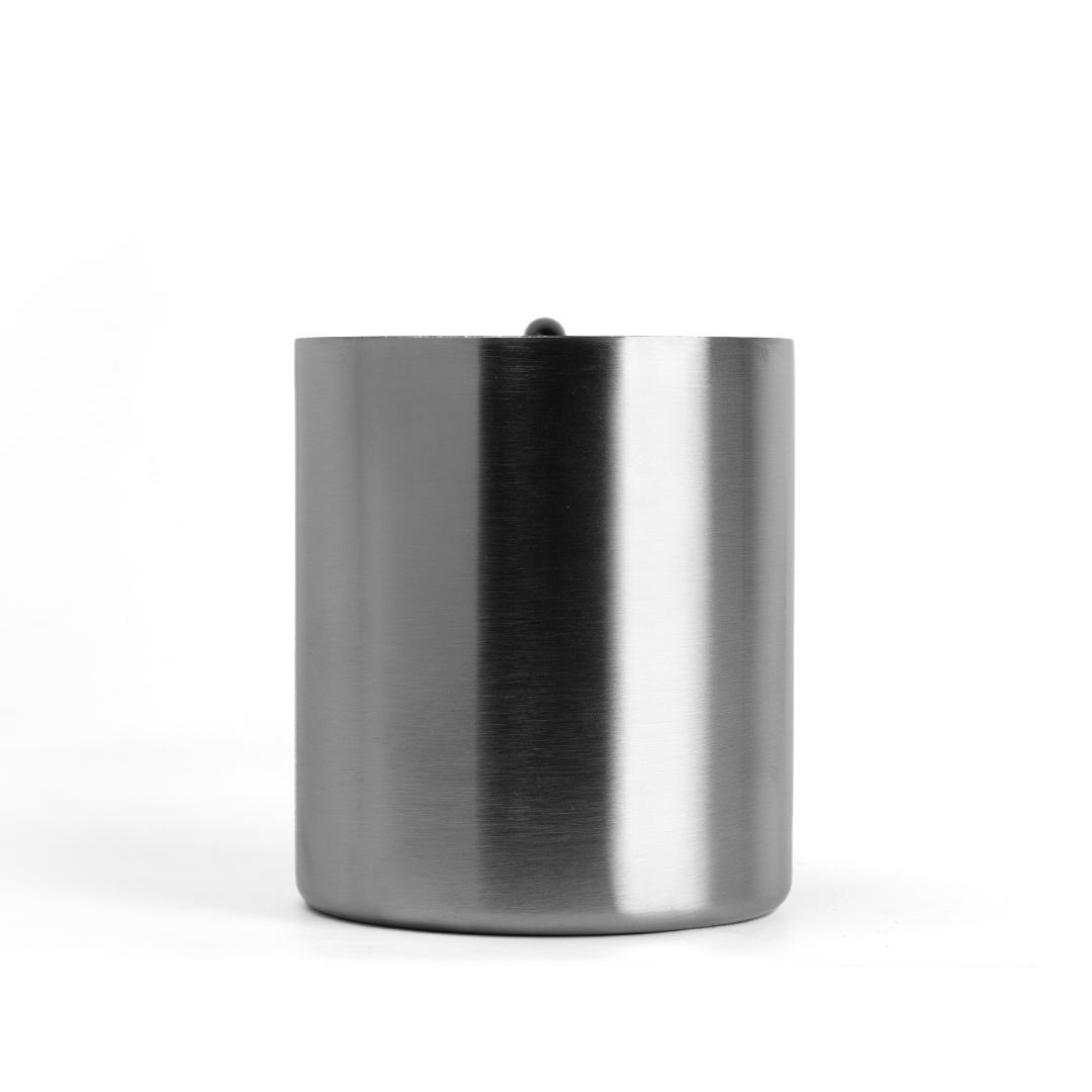 Cari Mug Black front