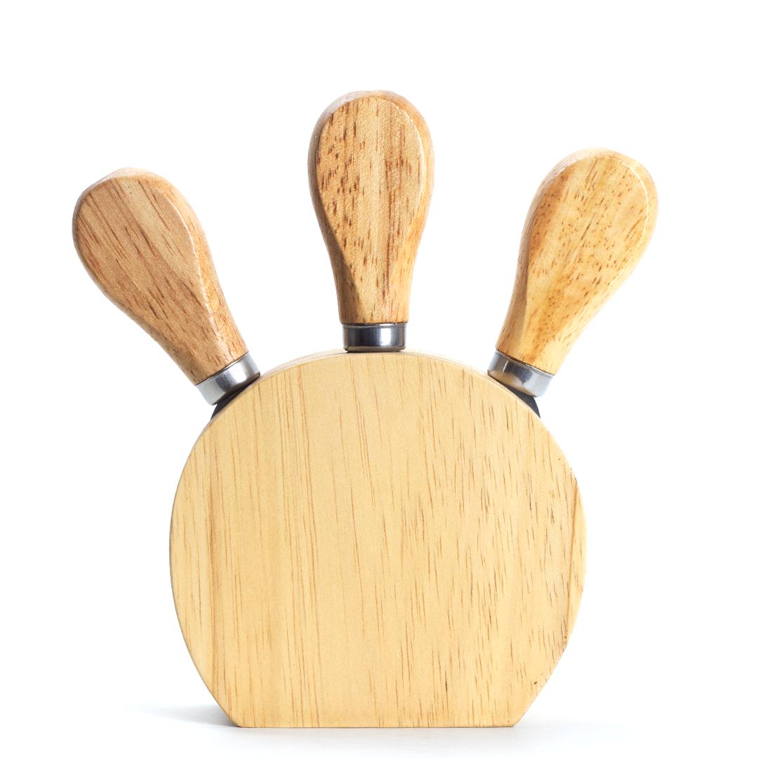 Quiz Set of Utensils  Wood front