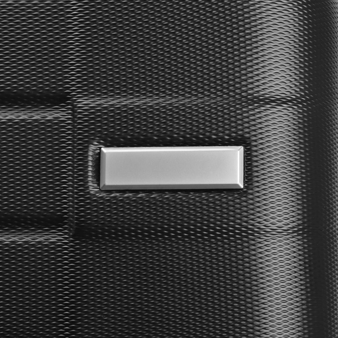 Ronu Suitcase Black front