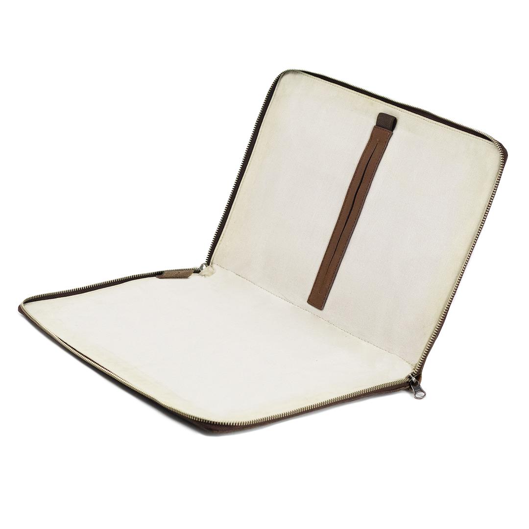 MUZE LAPTOP PORTFOLIO Brown front