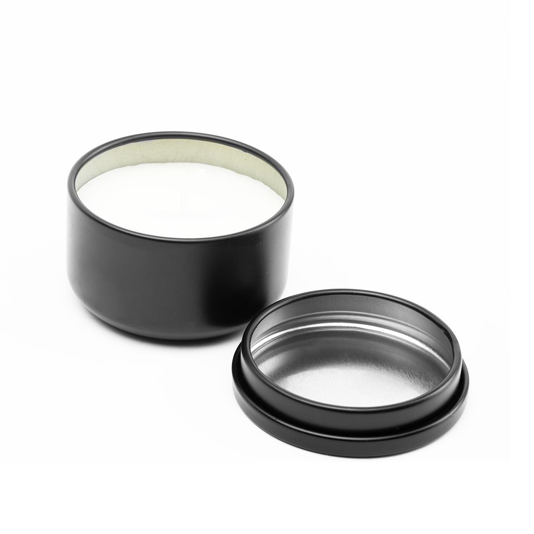Homu Soy wax candle Black front