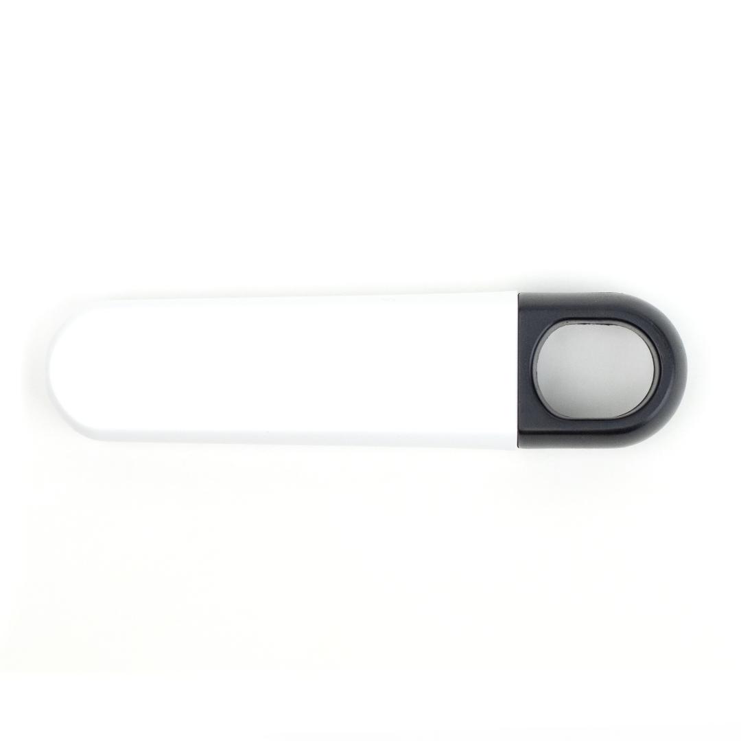 Scrit White front